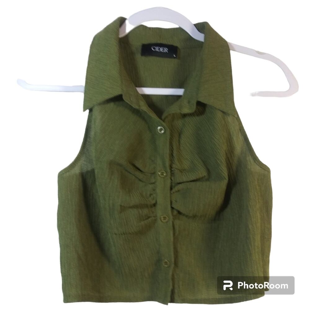 CIDER GREEN SOLID TEXTURE COLLAR CROP TOP SIZE L